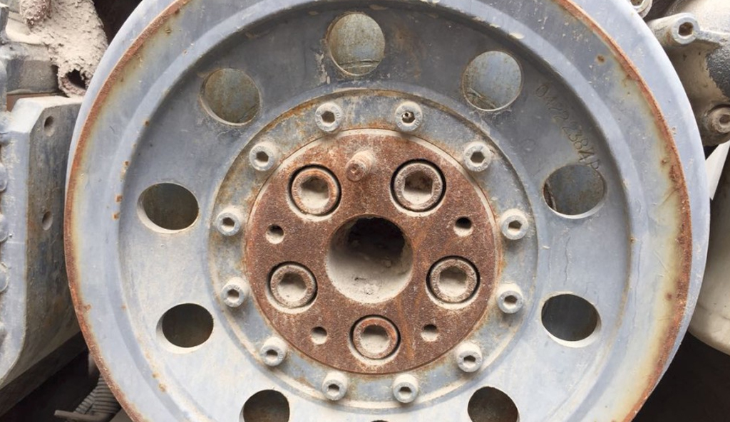 Jaw crusher bearing for metso c160